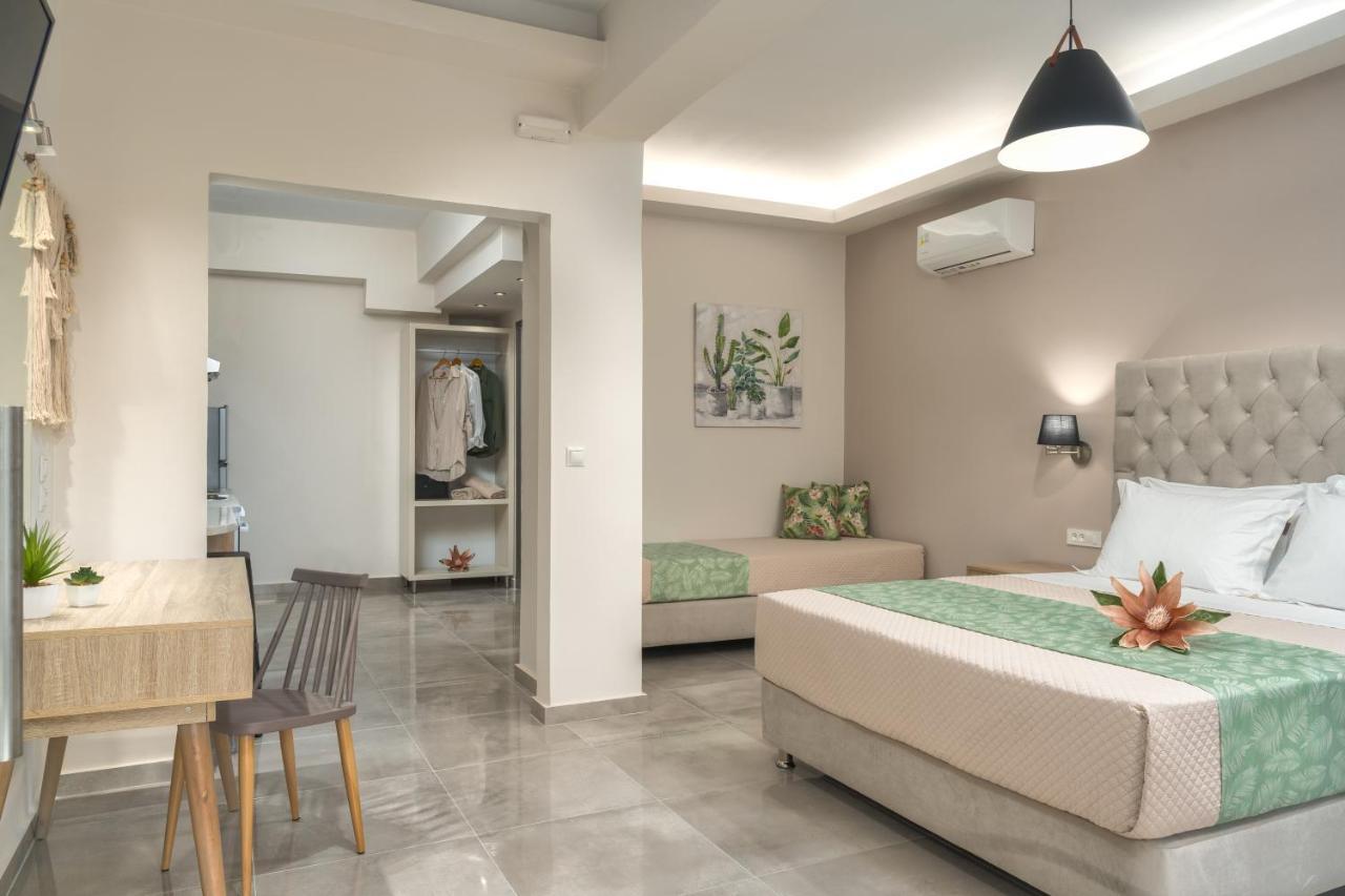 Iris & Rhea Junior Suites Τσιλιβί Εξωτερικό φωτογραφία