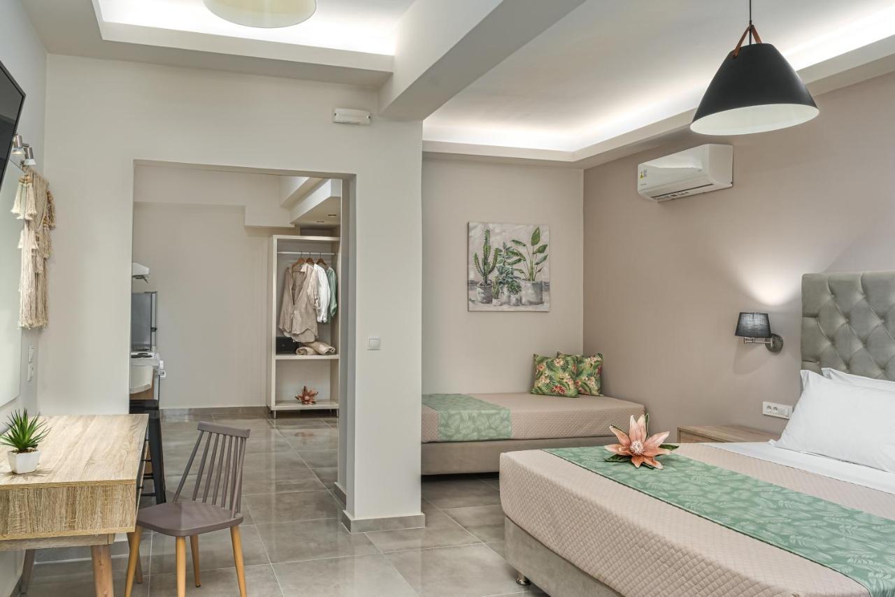 Iris & Rhea Junior Suites Τσιλιβί Εξωτερικό φωτογραφία