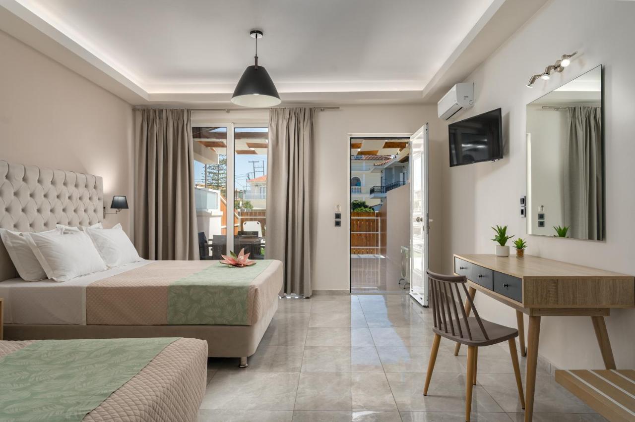Iris & Rhea Junior Suites Τσιλιβί Εξωτερικό φωτογραφία