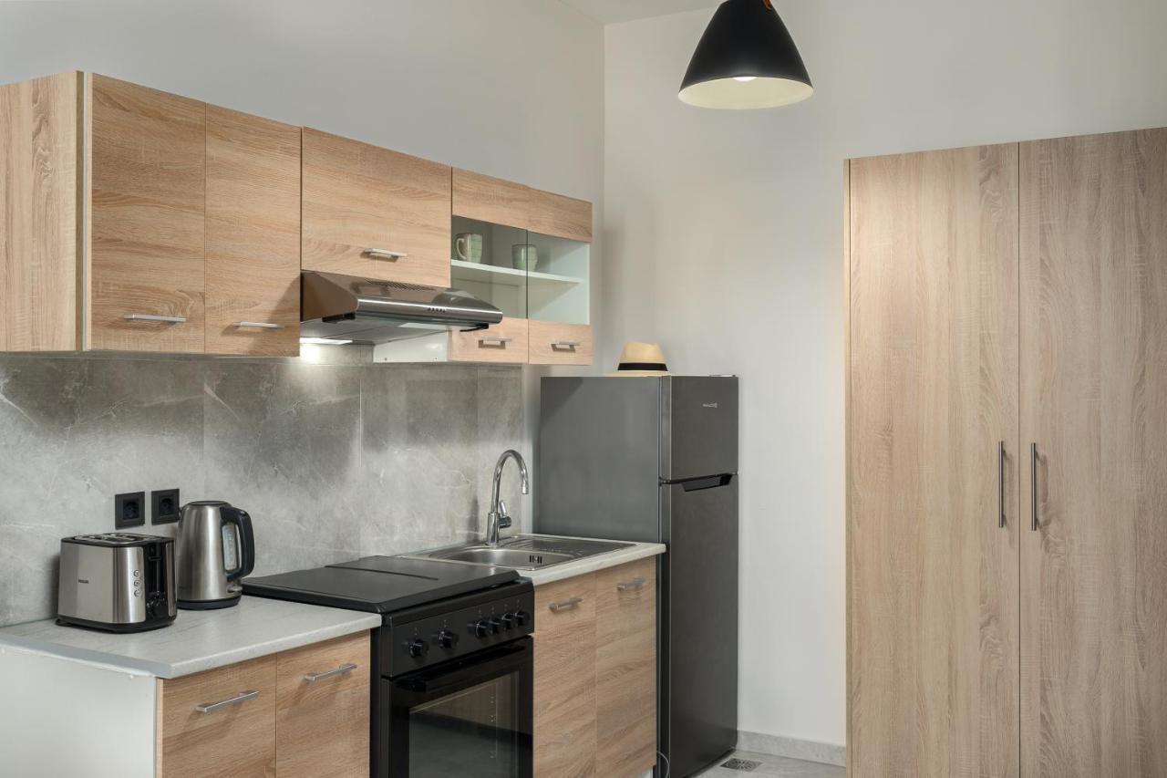 Iris & Rhea Junior Suites Τσιλιβί Εξωτερικό φωτογραφία